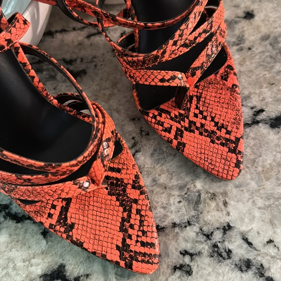 PLT faux snake skin heels - Picture 3 of 7